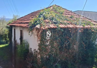Moradia T2 para Venda em Vila Garcia, Aboim e Chapa