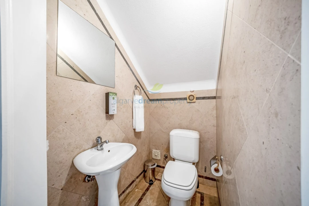 Apartamento T3 para Venda em Albufeira e Olhos de Água Foto 10