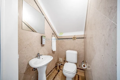 Apartamento T3 para Venda em Albufeira e Olhos de Água