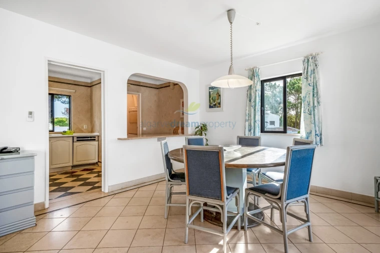 Apartamento T3 para Venda em Albufeira e Olhos de Água Foto 2