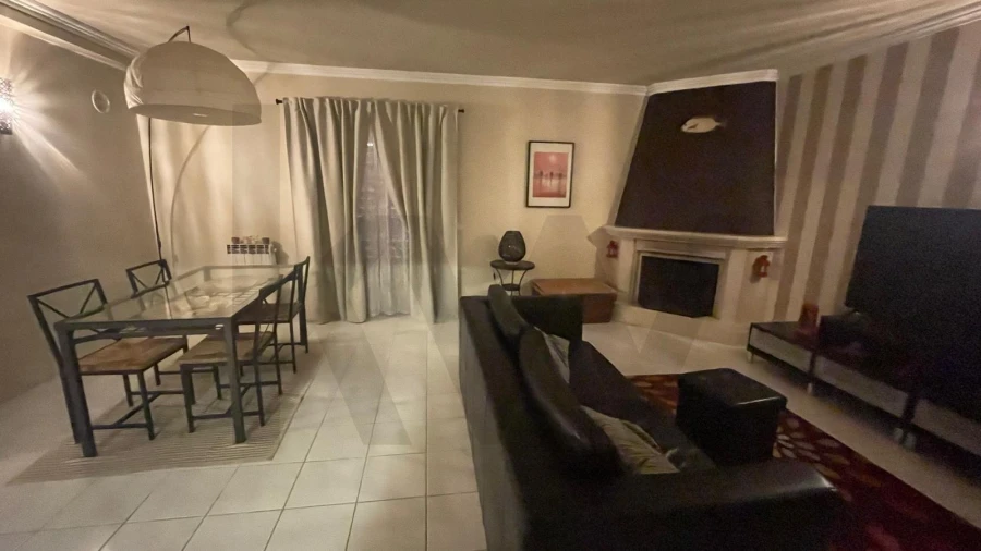 Apartamento T2 para Venda em São Pedro da Cadeira Foto 6