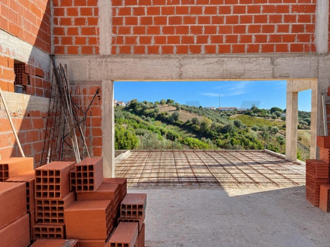 Moradia T3 para Venda em Moçarria Foto 9