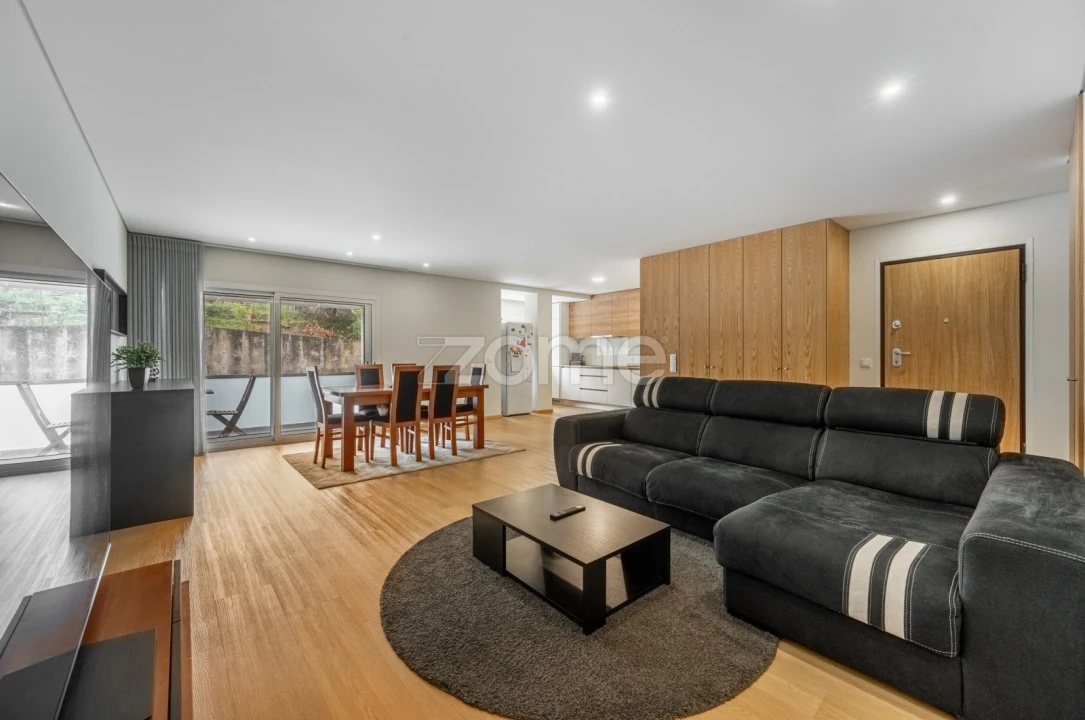 Apartamento T3 para Venda em Ermesinde Foto 1