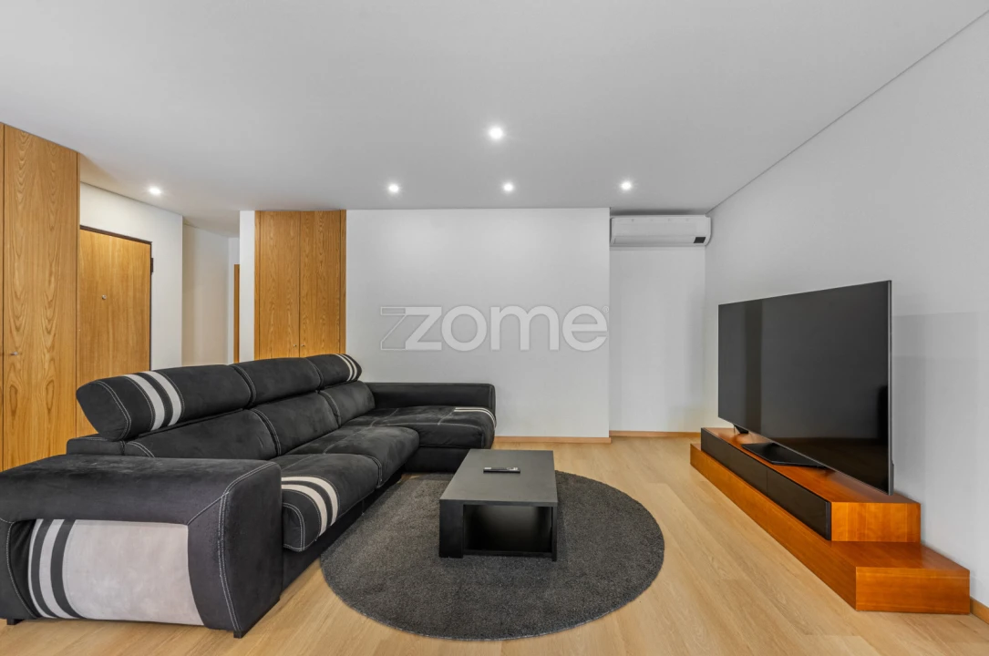 Apartamento T3 para Venda em Ermesinde Foto 2