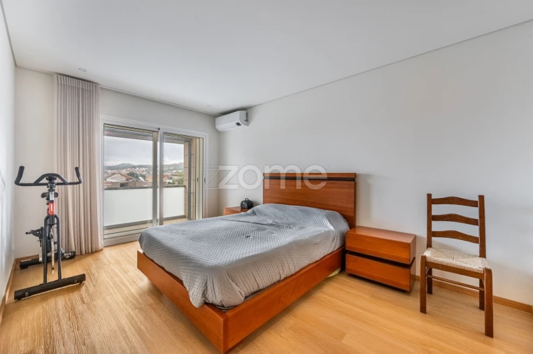 Apartamento T3 para Venda em Ermesinde Foto 16