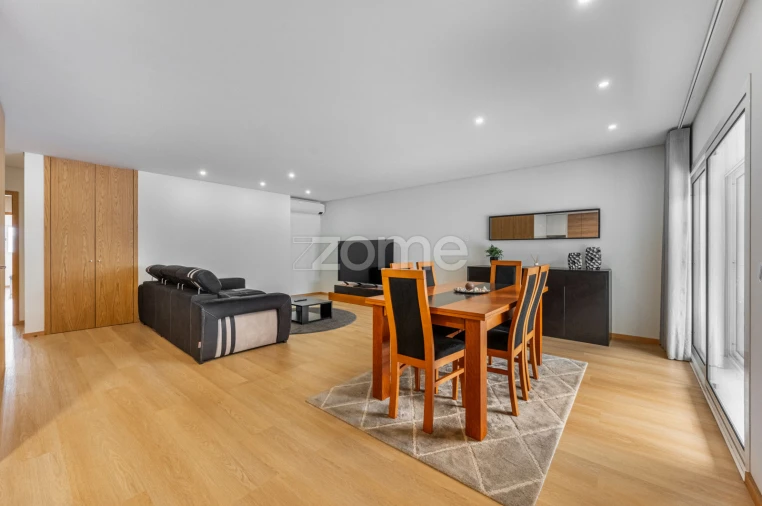 Apartamento T3 para Venda em Ermesinde Foto 5