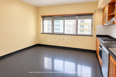 Apartamento T3 para Venda em Ponta Delgada (São Pedro)