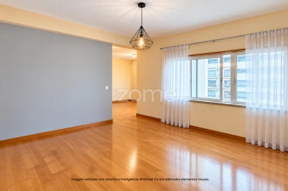 Apartamento T3 para Venda em Ponta Delgada (São Pedro)