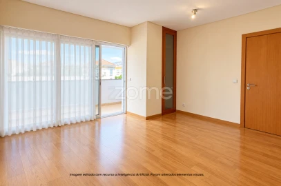 Apartamento T3 para Venda em Ponta Delgada (São Pedro)