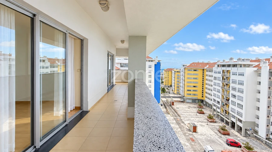 Apartamento T3 para Venda em Ponta Delgada (São Pedro)