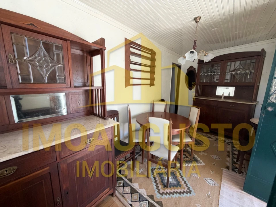 Moradia T2 para Venda em Minhocal Foto 12
