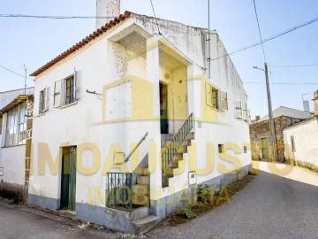 Moradia T2 para Venda em Minhocal