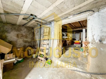 Moradia T2 para Venda em Minhocal