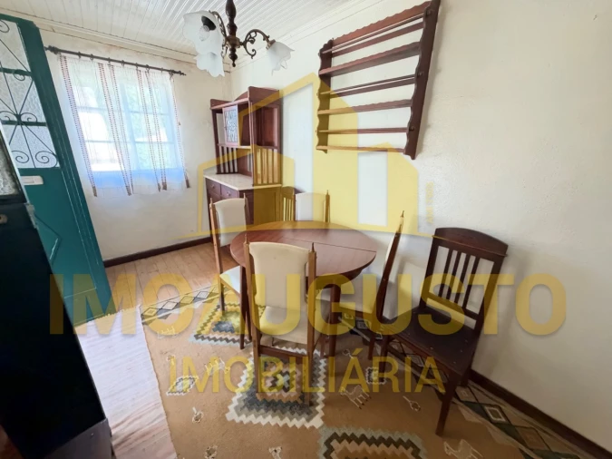 Moradia T2 para Venda em Minhocal Foto 7