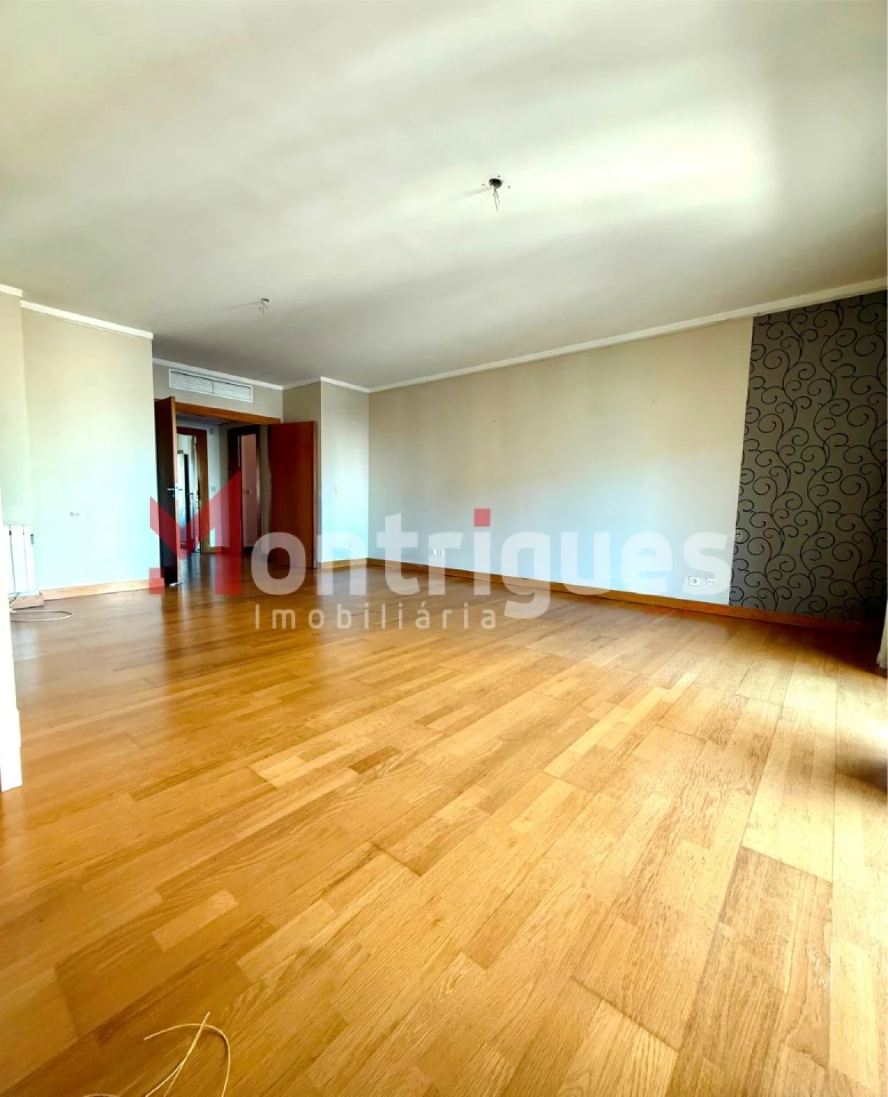 Apartamento T2 para Arrendamento em Parque das Nações Foto 6