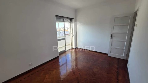 Apartamento T2 para Venda em Avenidas Novas
