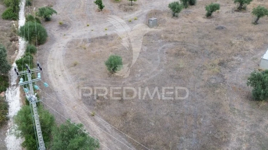 Terreno para Venda em Pernes