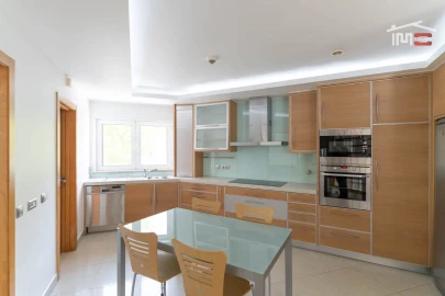 Apartamento T3 para Venda em Fatima