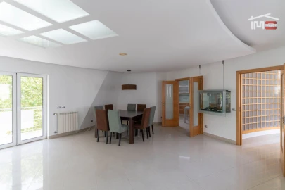 Apartamento T3 para Venda em Fatima