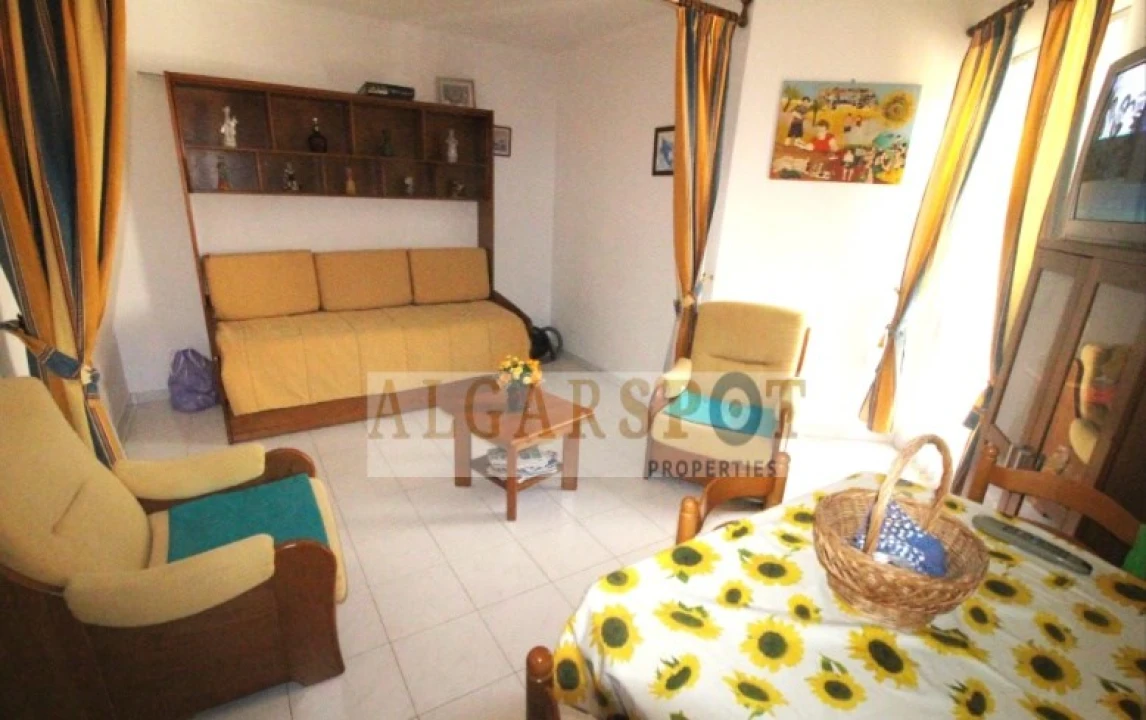 Apartamento T1 para Venda em Armação de Pera Foto 3
