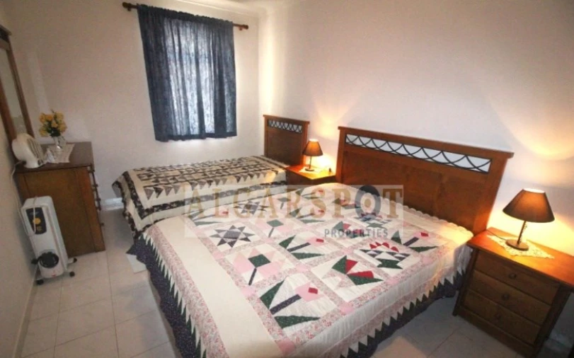 Apartamento T1 para Venda em Armação de Pera Foto 9