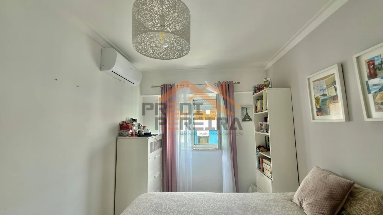Apartamento T3 para Venda em Odivelas Foto 11