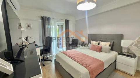Apartamento T3 para Venda em Odivelas