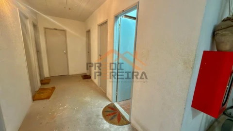 Apartamento T3 para Venda em Odivelas