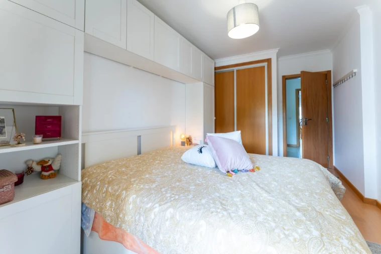 Apartamento T2 para Venda em Nazare Foto 15
