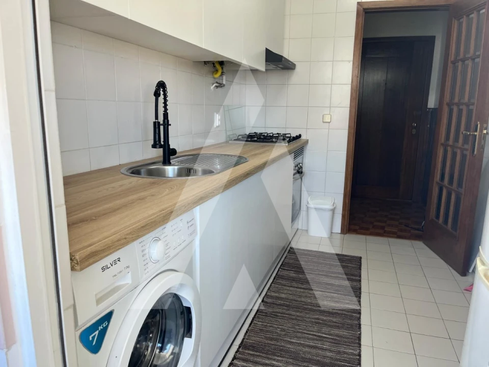 Apartamento T3 para Venda em Abraveses Foto 8