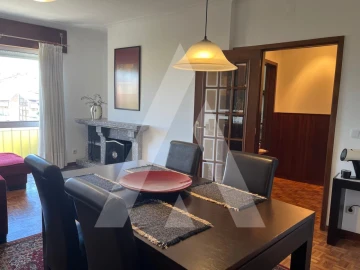 Apartamento T3 para Venda em Abraveses