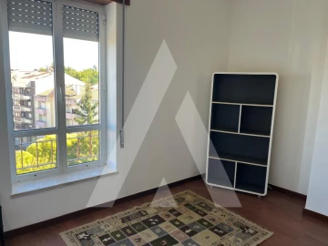 Apartamento T3 para Venda em Abraveses