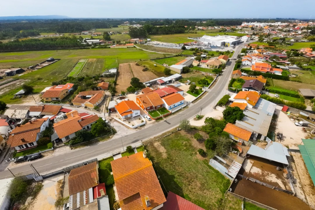 Moradia T3 para Venda em Arazede Foto 24