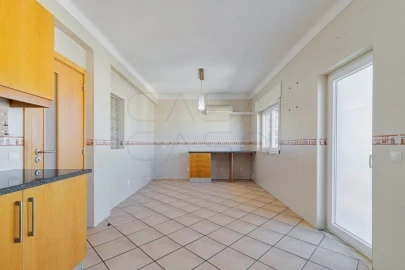 Moradia T5 para Venda em Sado