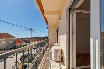 Moradia T5 para Venda em Sado