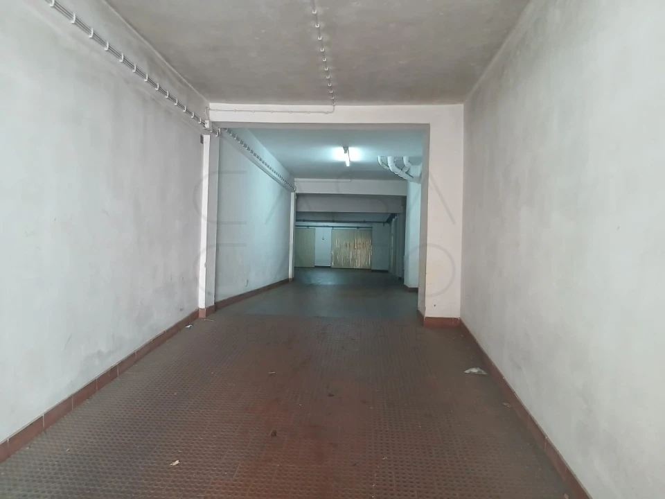 Garagem para Venda em Setubal (São Sebastião) Foto 6