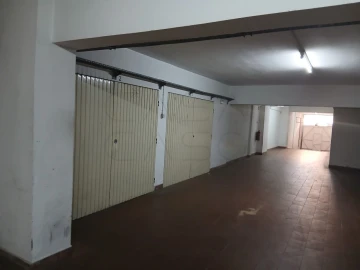 Garagem para Venda em Setubal (São Sebastião)