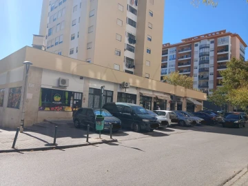 Garagem para Venda em Setubal (São Sebastião)