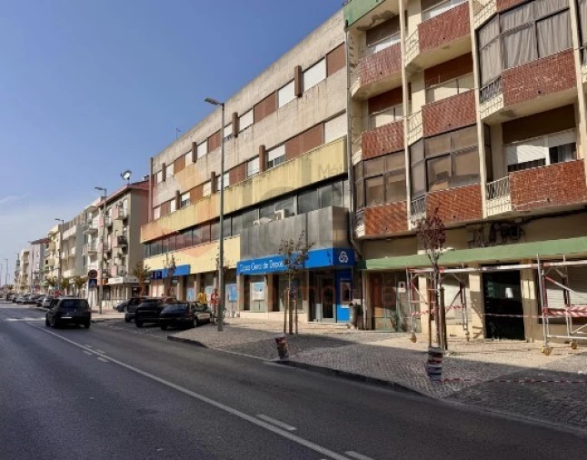 Escritório para Venda em Baixa da Banheira e Vale da Amoreira Foto 11