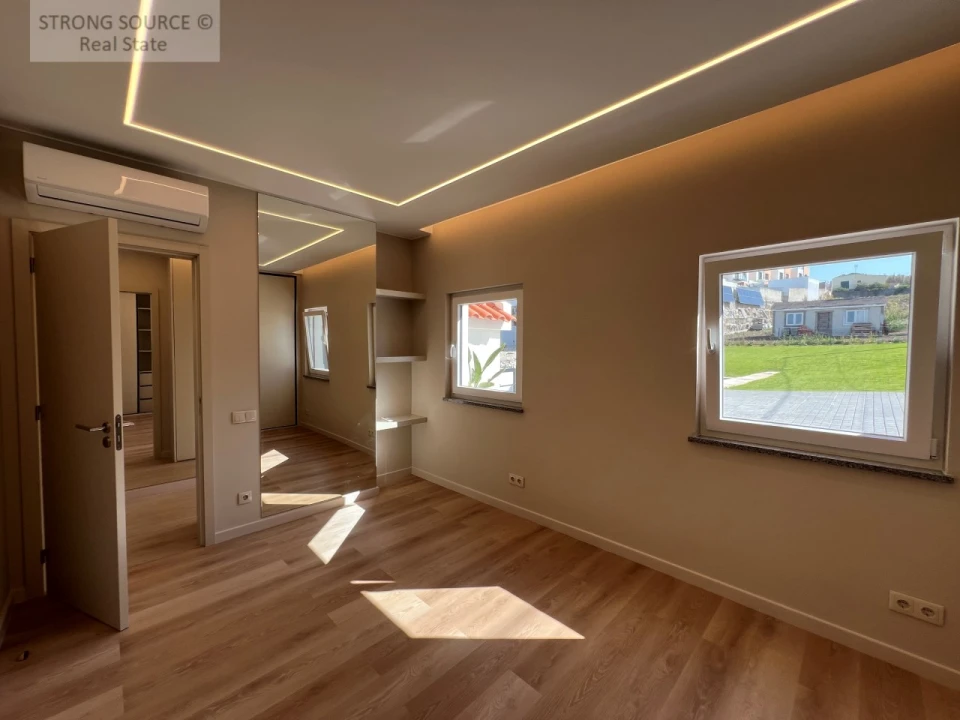 Moradia T3 para Venda em Lourinhã e Atalaia Foto 32