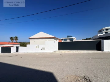 Moradia T3 para Venda em Lourinhã e Atalaia