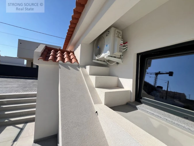 Moradia T3 para Venda em Lourinhã e Atalaia Foto 14