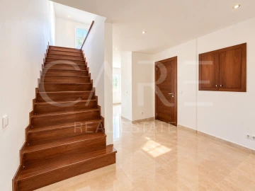Moradia T4 para Venda em Alcabideche