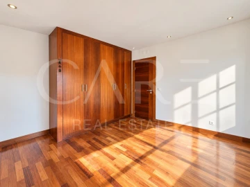 Moradia T4 para Venda em Alcabideche