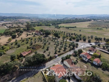 Moradia T3 para Venda em São João Baptista e Santa Maria dos Olivais