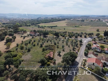 Moradia T3 para Venda em São João Baptista e Santa Maria dos Olivais