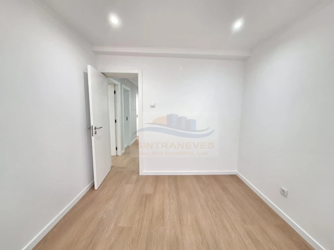 Apartamento T2 para Venda em Falagueira-Venda Nova Foto 7