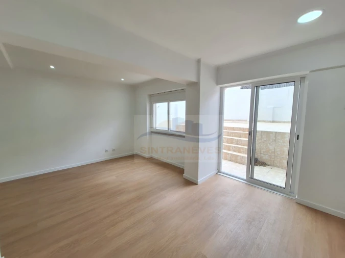 Apartamento T2 para Venda em Falagueira-Venda Nova Foto 10