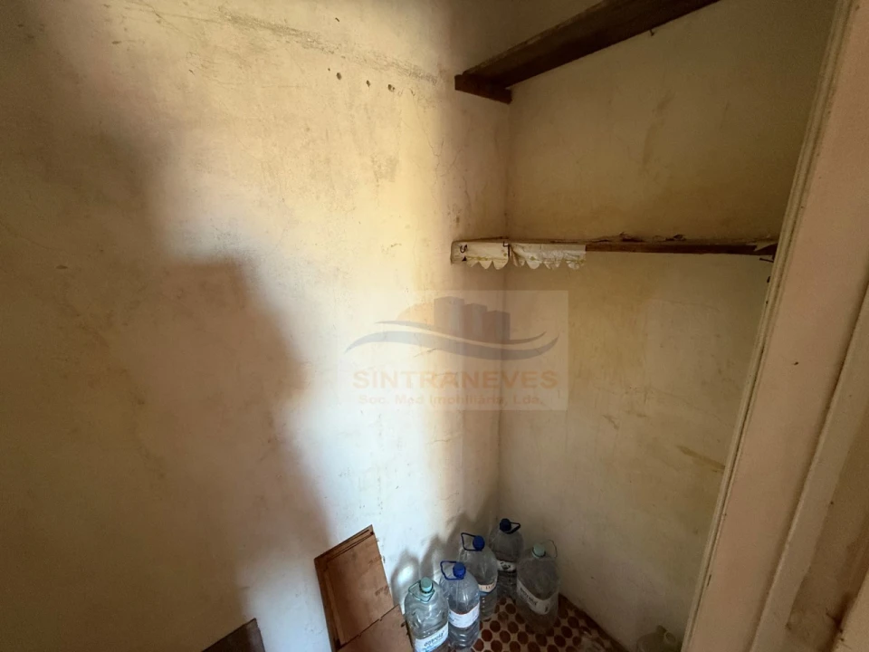 Apartamento T2 para Venda em Rio de Mouro Foto 25