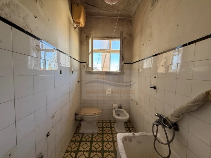 Apartamento T2 para Venda em Rio de Mouro Foto 22